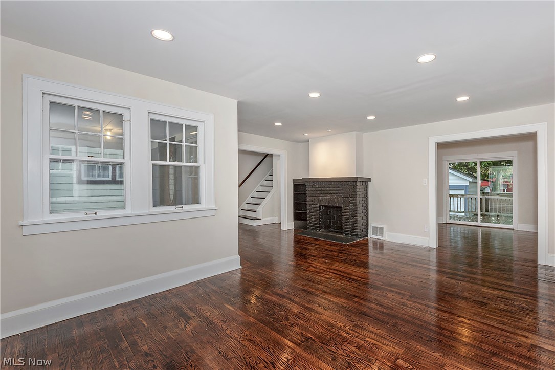 2092 Hampstead Road Cleveland Heights OH 44118