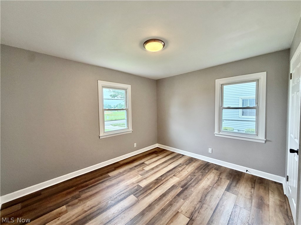 752 Laird Avenue NE Warren OH 44483