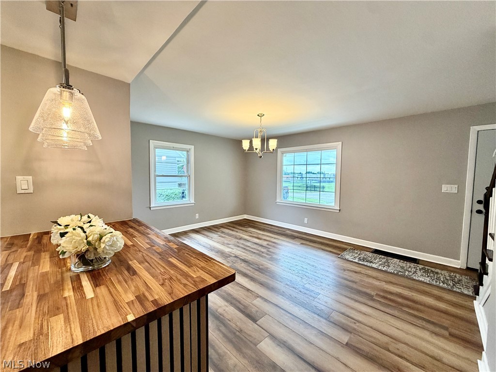 752 Laird Avenue NE Warren OH 44483
