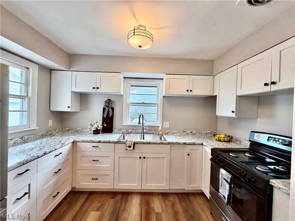 752 Laird Avenue NE Warren OH 44483