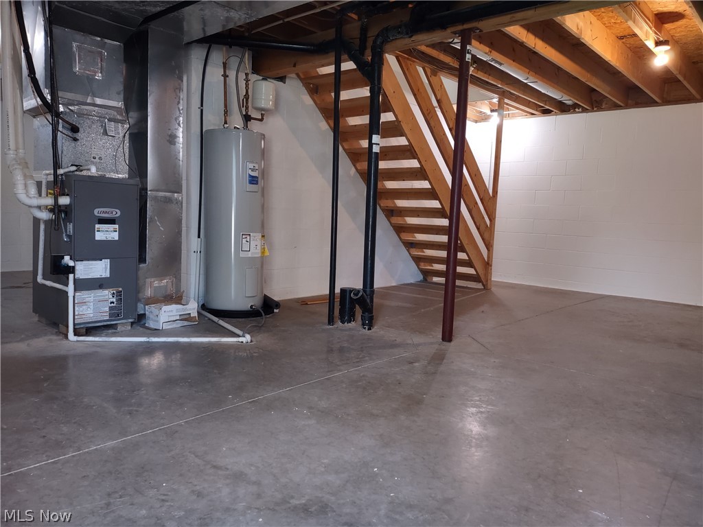 1608 Spring Village Lane Ontario OH 44906