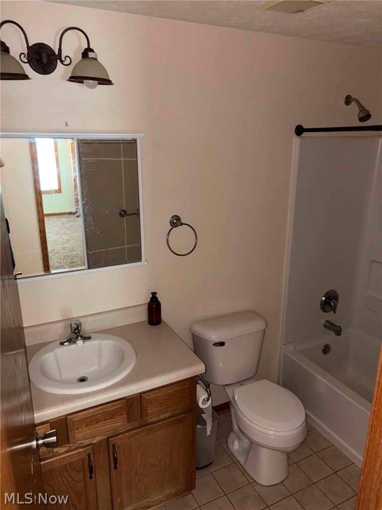 1608 Spring Village Lane Ontario OH 44906