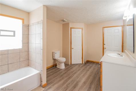 665 Thayer Street Akron OH 44310