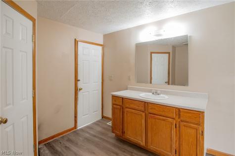 665 Thayer Street Akron OH 44310