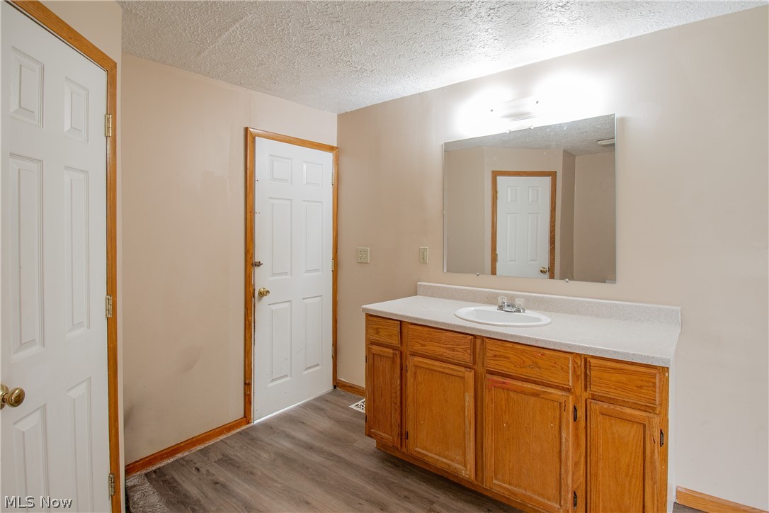 665 Thayer Street Akron OH 44310