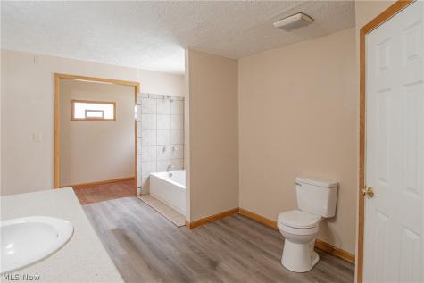 665 Thayer Street Akron OH 44310