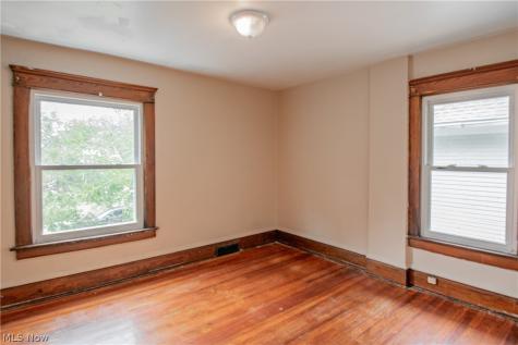 665 Thayer Street Akron OH 44310