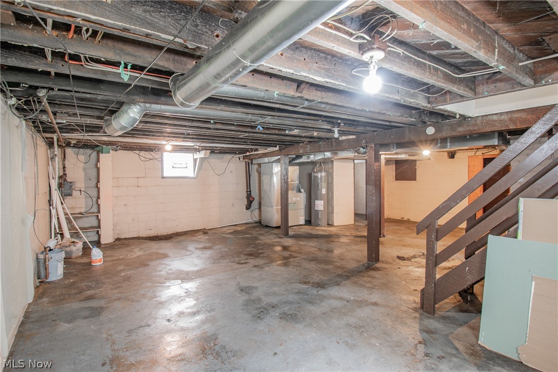 665 Thayer Street Akron OH 44310