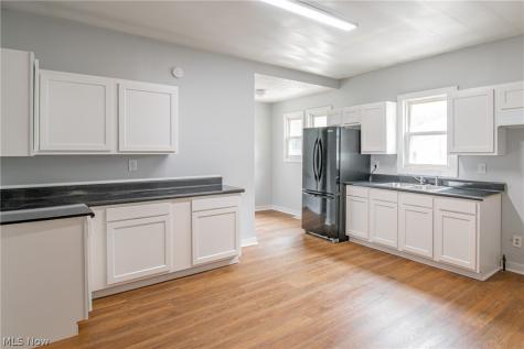 665 Thayer Street Akron OH 44310