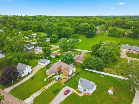 138 52nd Street SW Canton OH 44706