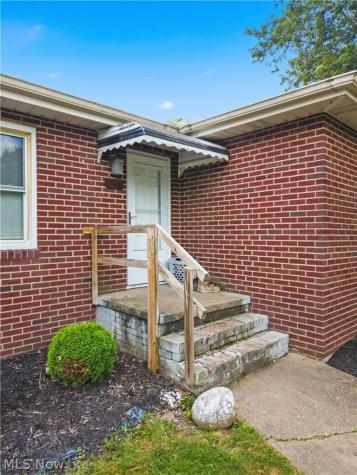 138 52nd Street SW Canton OH 44706