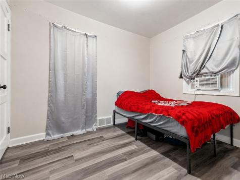 138 52nd Street SW Canton OH 44706
