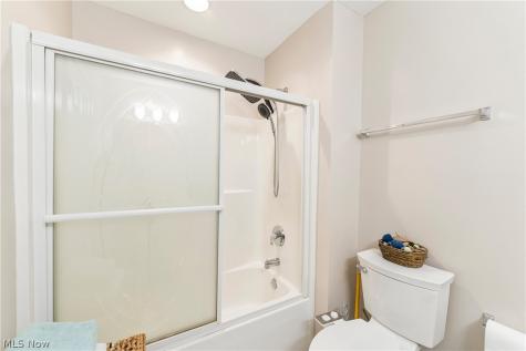 8874 Sharp Road Olmsted Twp OH 44138