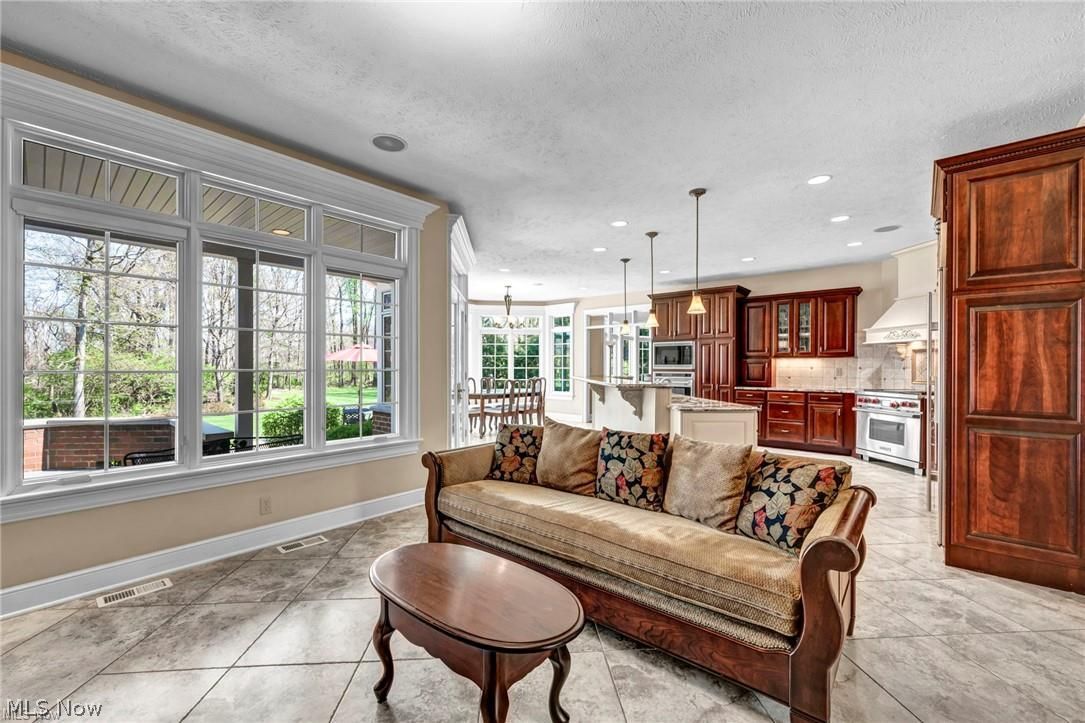 8365 Sanctuary Drive Kirtland Hills OH 44060