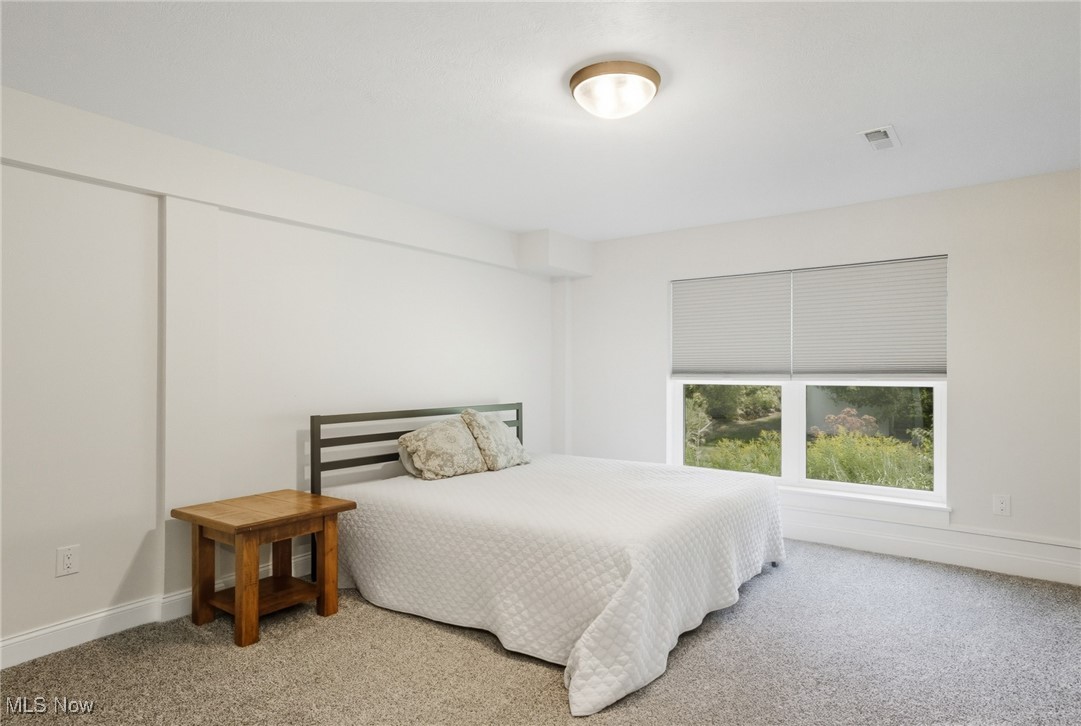 9675 E Northwood Drive Olmsted Falls OH 44138