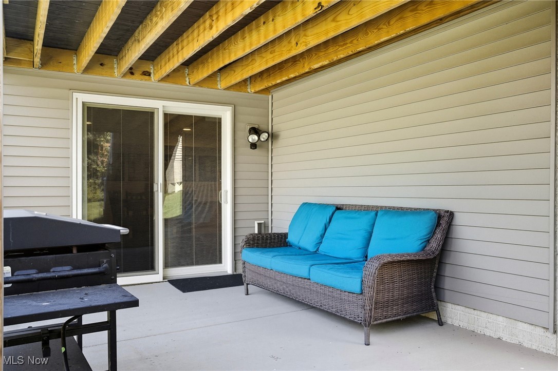 9675 E Northwood Drive Olmsted Falls OH 44138