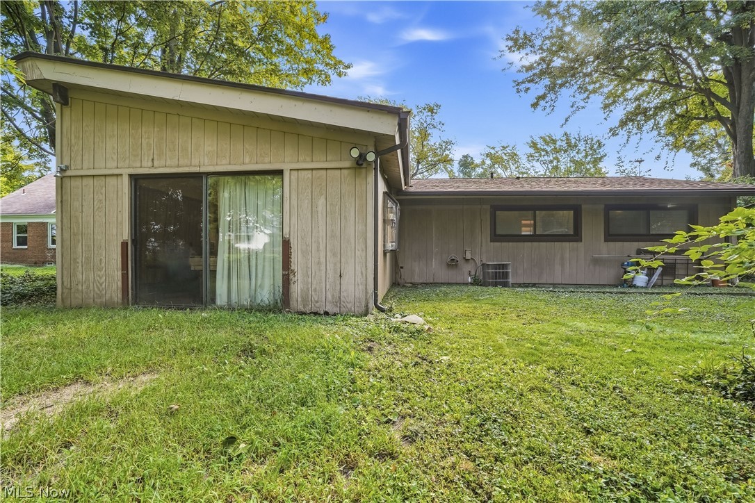 110 E 252nd Street Euclid OH 44132