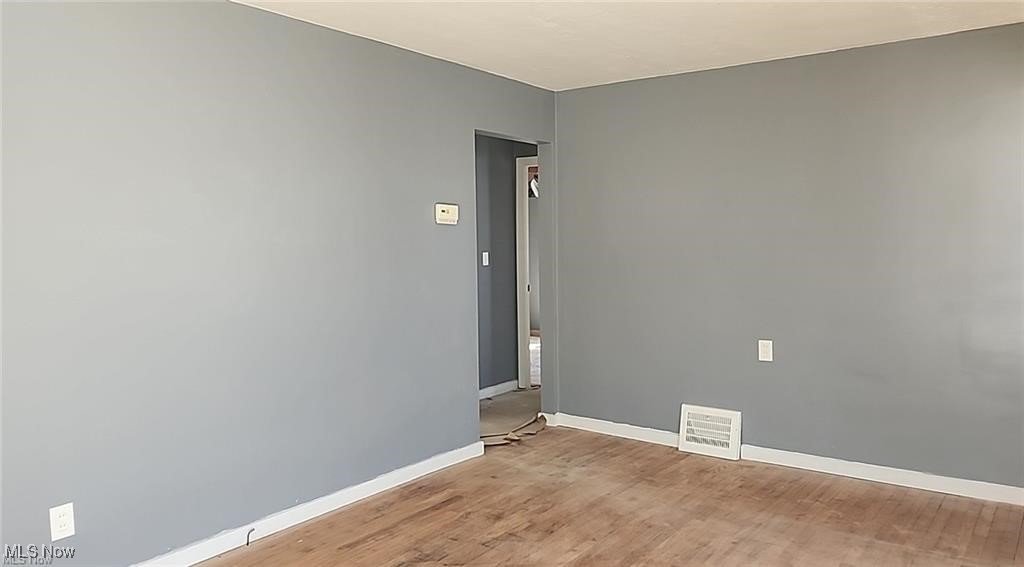 23621 Colbourne Road Euclid OH 44123