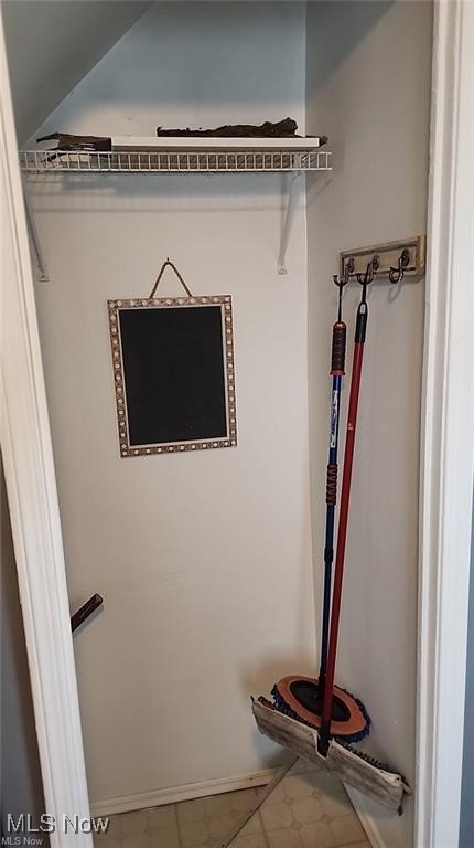 23621 Colbourne Road Euclid OH 44123