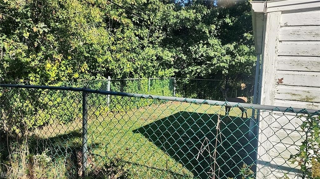 23621 Colbourne Road Euclid OH 44123