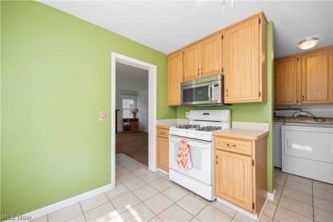 266 Franklin Drive Berea OH 44017
