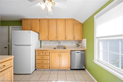 266 Franklin Drive Berea OH 44017