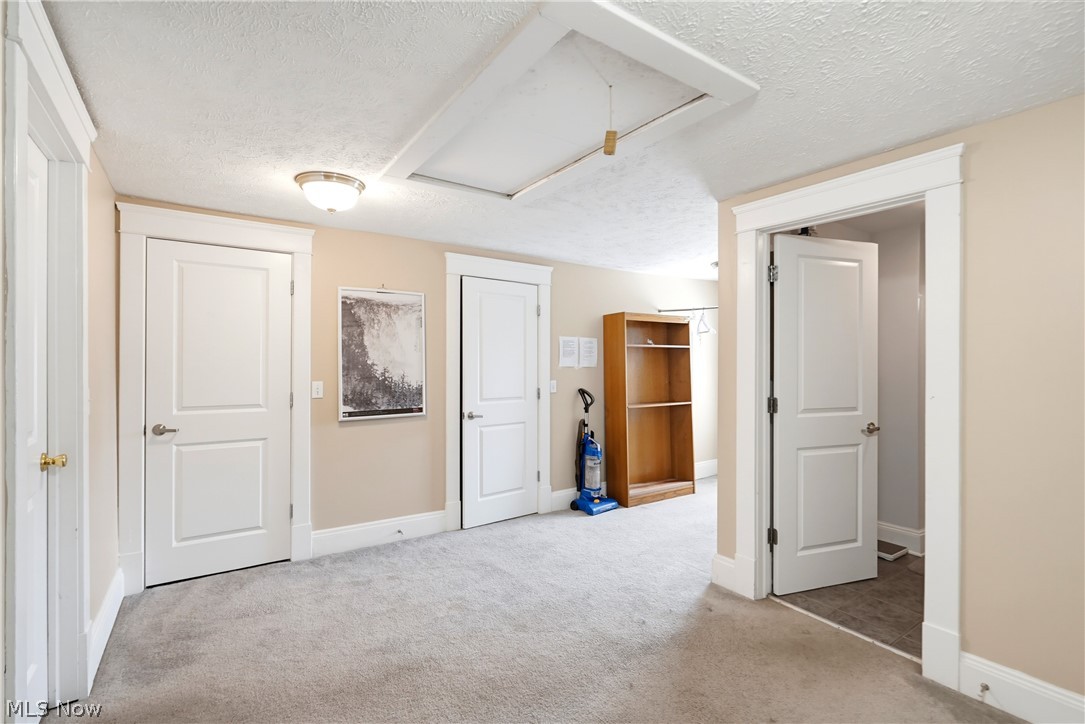 1463 E 105th Street Cleveland OH 44106