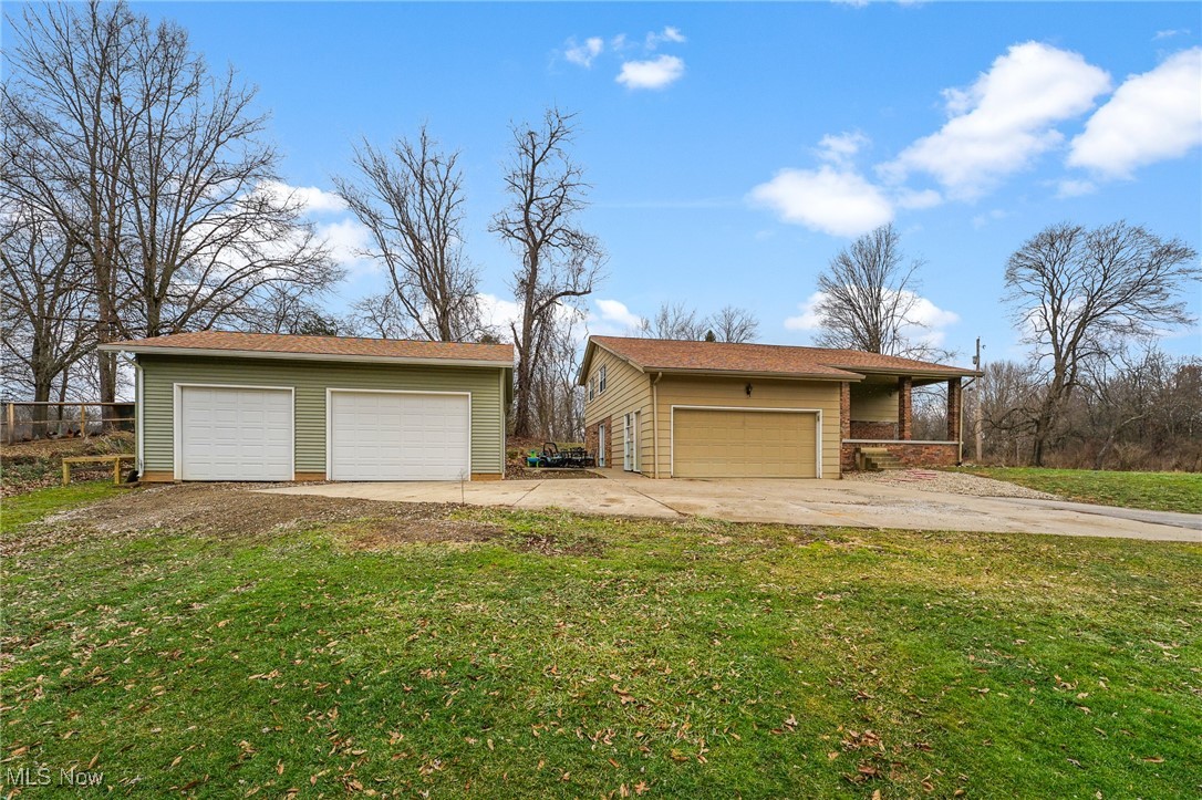 2974 Schotten Road Hubbard OH 44425