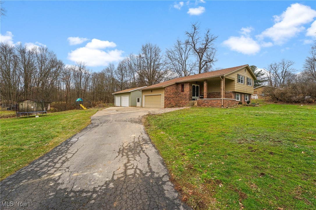 2974 Schotten Road Hubbard OH 44425