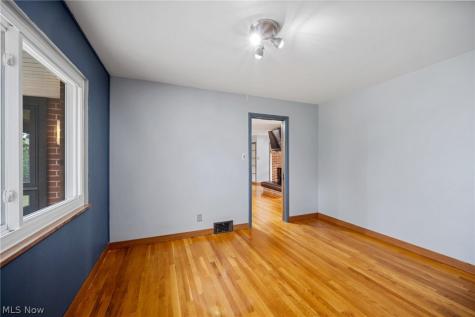 1287 Garman Road Akron OH 44313