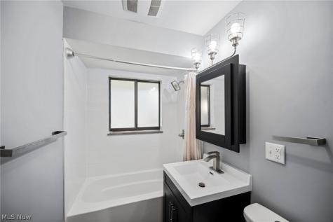 1287 Garman Road Akron OH 44313