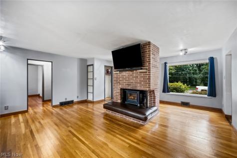 1287 Garman Road Akron OH 44313
