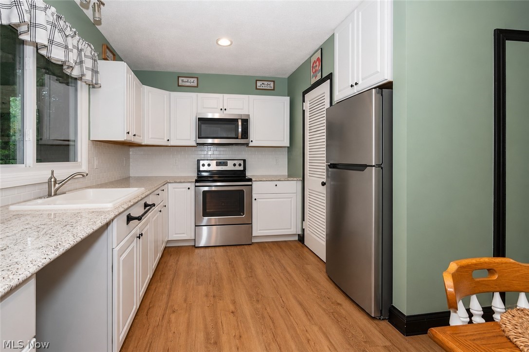 1572 Merle Road Salem OH 44460