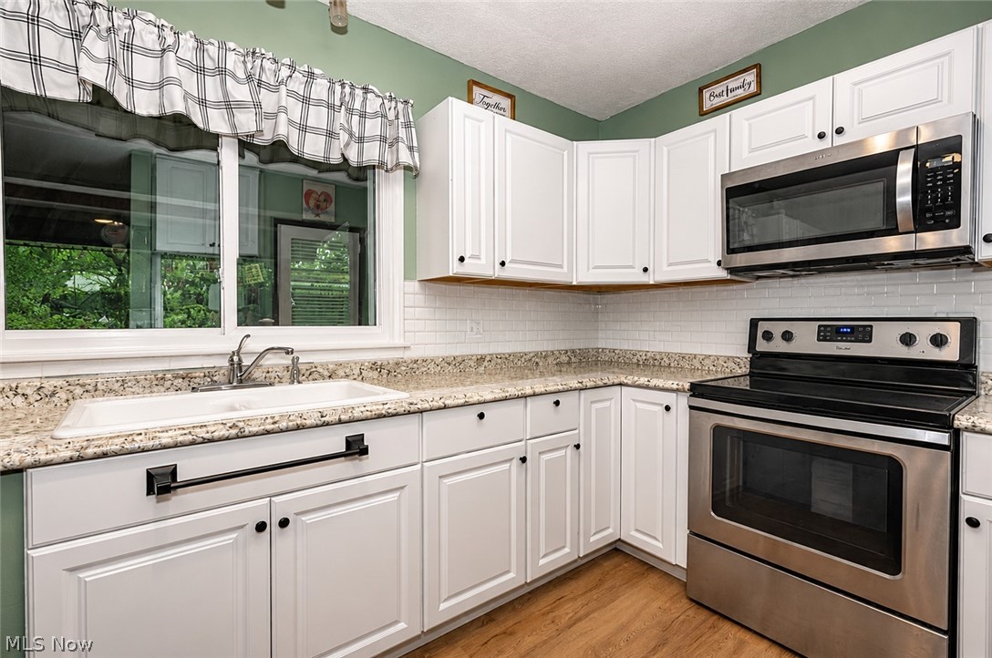 1572 Merle Road Salem OH 44460