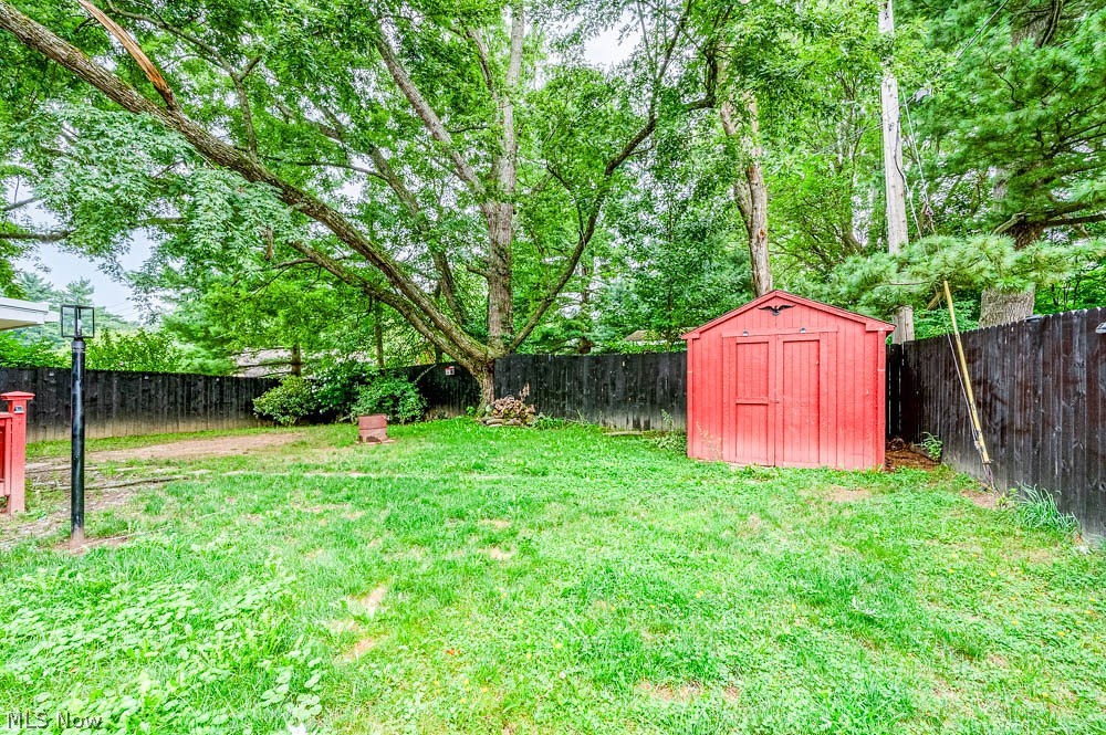 1572 Merle Road Salem OH 44460