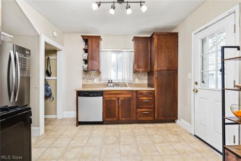 1629 Winton Avenue Lakewood OH 44107