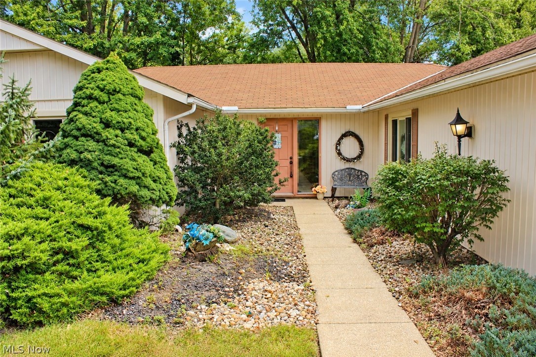Strongsville OH, 10816 Meadowgrass Road