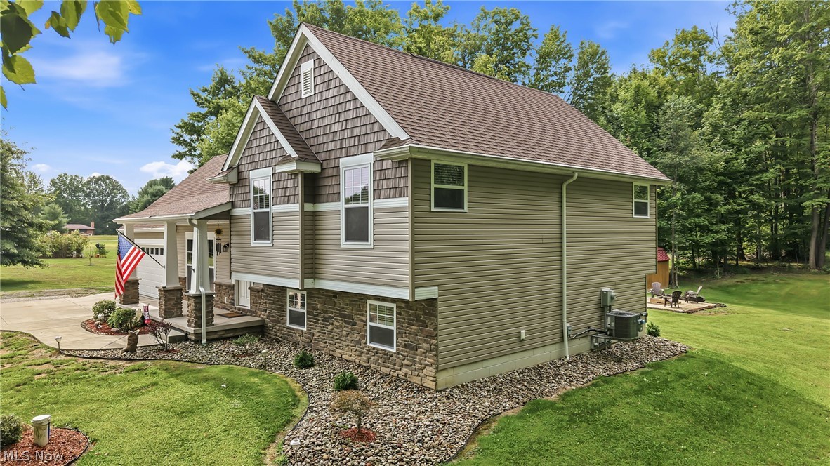 2121 State Route 88 Bristolville OH 44402