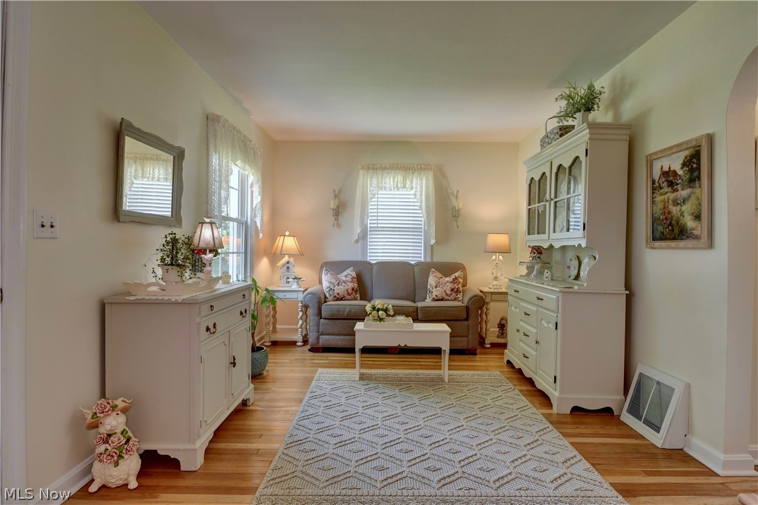 169 S Milton Street Smithville OH 44677
