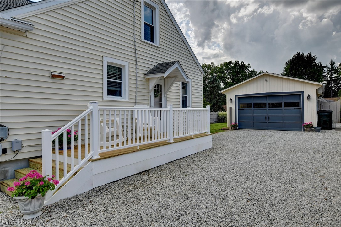 169 S Milton Street Smithville OH 44677