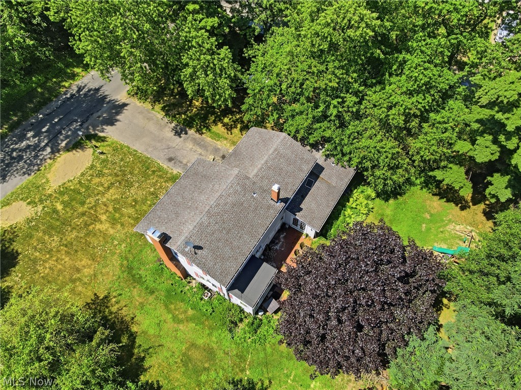 1941 Bathgate Avenue Madison OH 44057