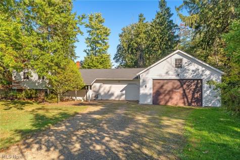 2527 Monica Drive Richfield OH 44286