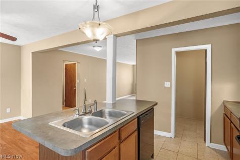 2527 Monica Drive Richfield OH 44286