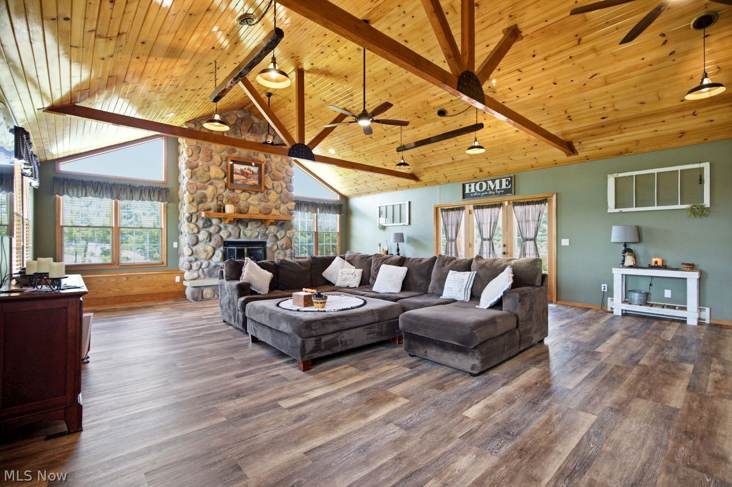 17095 Mennell Road Grafton OH 44044