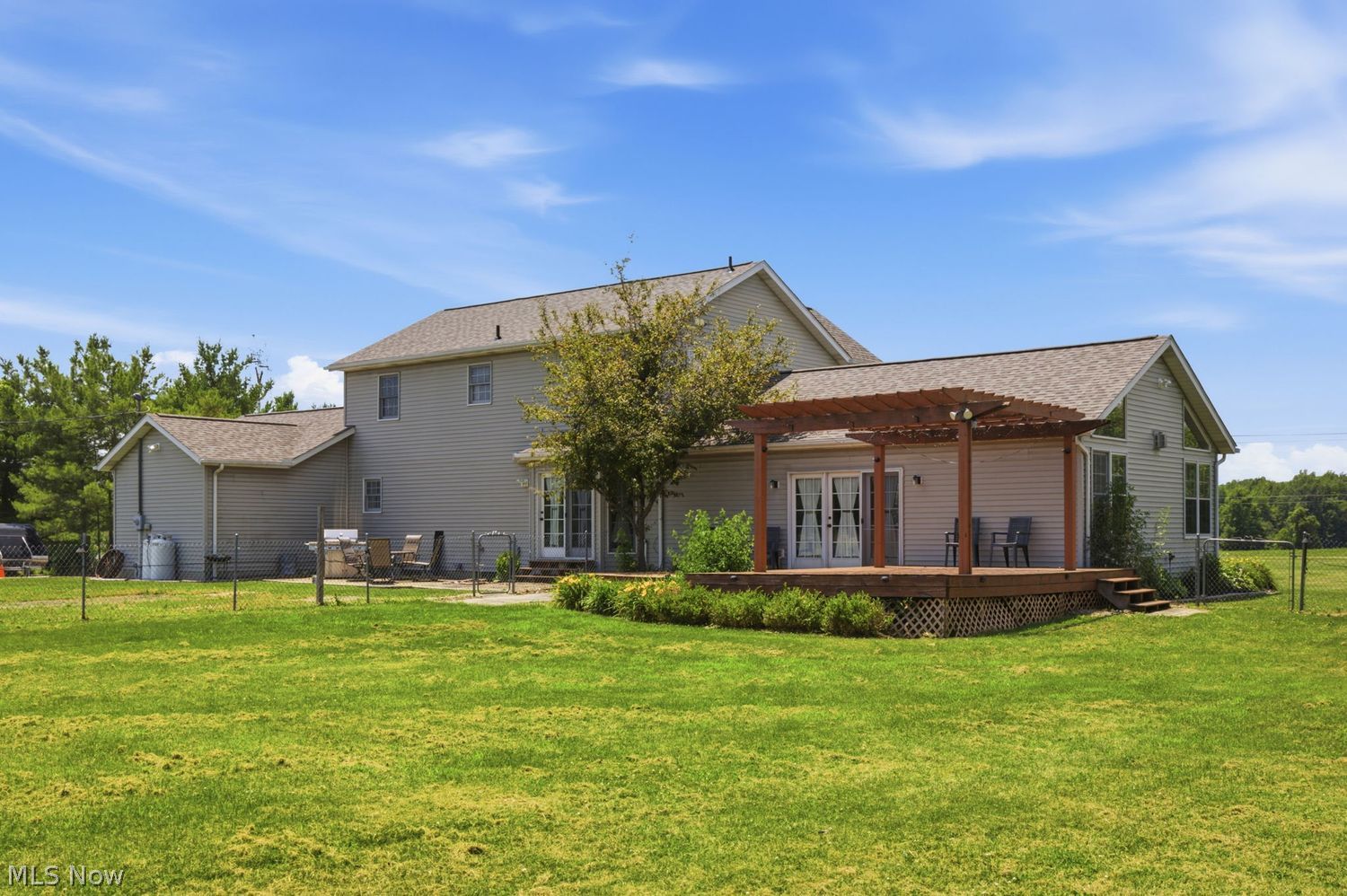 17095 Mennell Road Grafton OH 44044