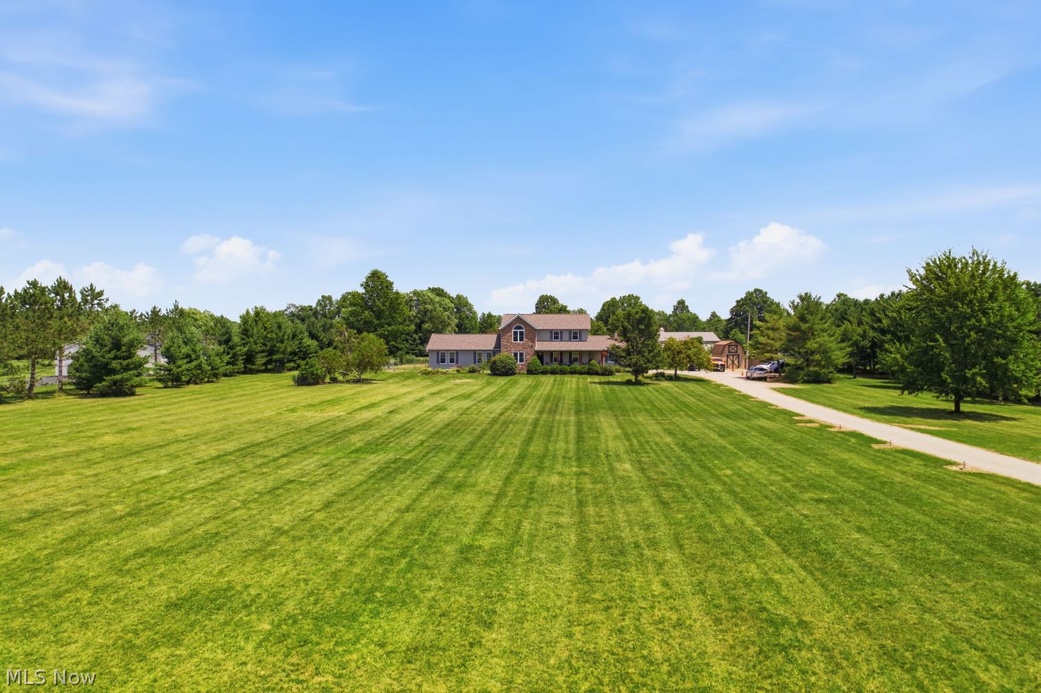 17095 Mennell Road Grafton OH 44044