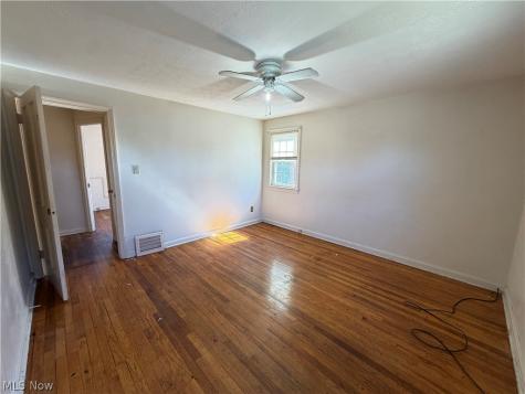 335 E 250th Street Euclid OH 44132