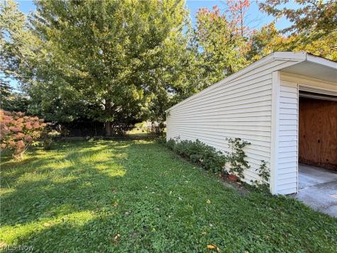 335 E 250th Street Euclid OH 44132