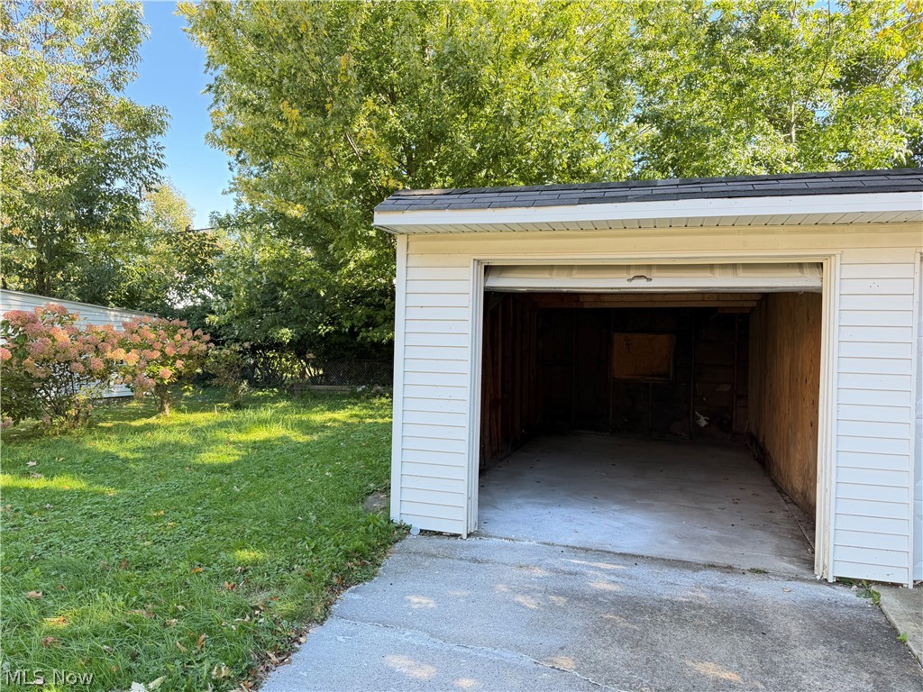 335 E 250th Street Euclid OH 44132