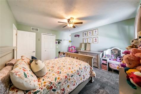 35350 Woodbine Street North Ridgeville OH 44039